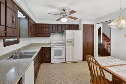 3903 Skyview Drive, Brunswick, OH 44212 - Photo 17