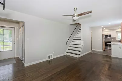 3719 Walter Road, North Olmsted, OH 44070 - Photo 5