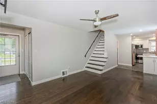 3719 Walter Rd, North Olmsted, OH 44070 - Photo 5