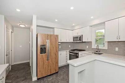 3719 Walter Road, North Olmsted, OH 44070 - Photo 13