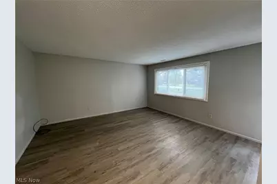 26747 Lake Of The Falls Road, Olmsted Falls, OH 44138 - Photo 7