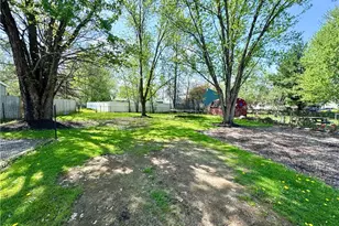 9774 Blanton Dr, Windham, OH 44288 - Photo 7