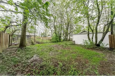 1714 Hillview Road, Loveland, OH 44112 - Photo 21