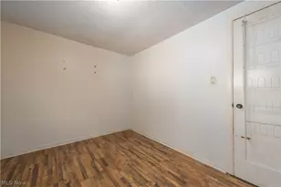 258 Vineyard Rd, Avon Lake, OH 44012 - Photo 25