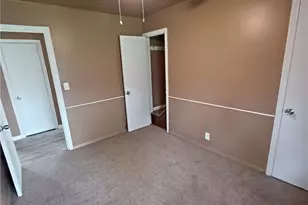 2813 Julian St, Youngstown, OH 44502 - Photo 9