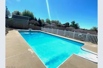 400 Terri Avenue, Steubenville, OH 43952 - Photo 3