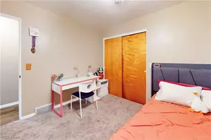 400 Terri Ave, Steubenville, OH 43952 - Photo 27