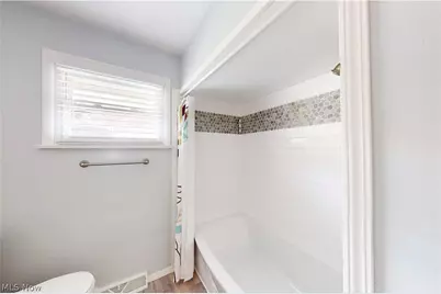 400 Terri Avenue, Steubenville, OH 43952 - Photo 21