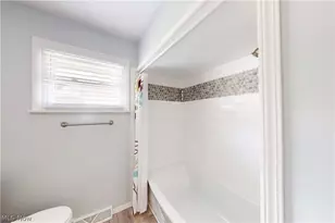 400 Terri Ave, Steubenville, OH 43952 - Photo 21