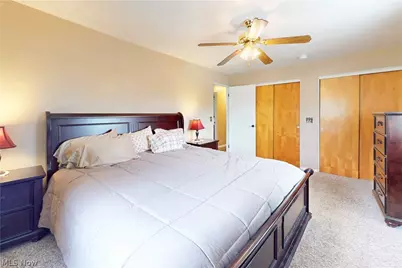 400 Terri Avenue, Steubenville, OH 43952 - Photo 41