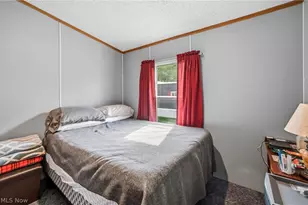 18 Oakwood Dr, Beloit, OH 44609 - Photo 25