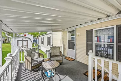 18 Oakwood Drive, Beloit, OH 44609 - Photo 5