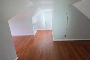 12304 Tonsing Dr, Garfield Heights, OH 44125 - Photo 15