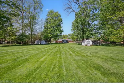 5108 Evergreen Drive, North Olmsted, OH 44070 - Photo 29
