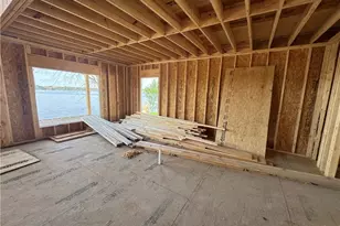1296 NE River Rd, Lake Milton, OH 44429 - Photo 9