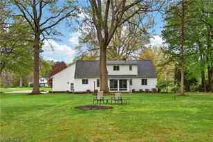 2426 Lander Rd, Pepper Pike, OH 44124 - Photo 33