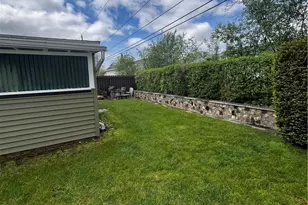 13009 Darlington Ave, Garfield Heights, OH 44125 - Photo 11