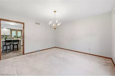 1178 Logan Woods Drive, Hubbard, OH 44425 - Photo 15