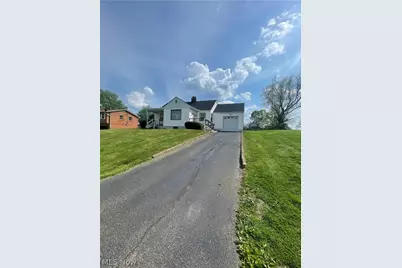 118 First Street, Follansbee, WV 26037 - Photo 3
