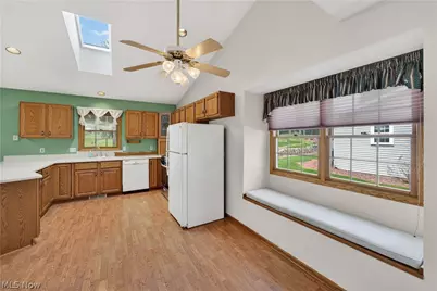 1338 Sharonbrook Drive, Twinsburg, OH 44087 - Photo 11