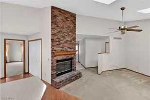 1338 Sharonbrook Dr, Twinsburg, OH 44087 - Photo 3
