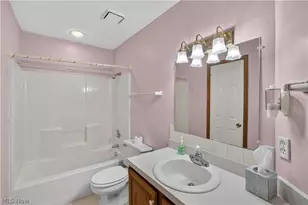 1338 Sharonbrook Dr, Twinsburg, OH 44087 - Photo 29