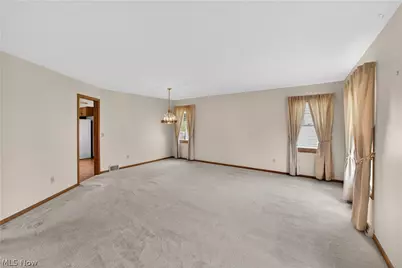 1338 Sharonbrook Drive, Twinsburg, OH 44087 - Photo 17