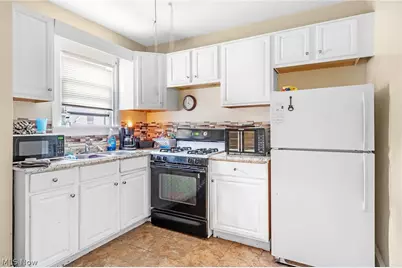 3746 W 39th Street, Loveland, OH 44109 - Photo 7
