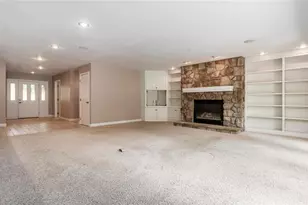 2945 Ash Meadows Blvd, Zanesville, OH 43701 - Photo 9