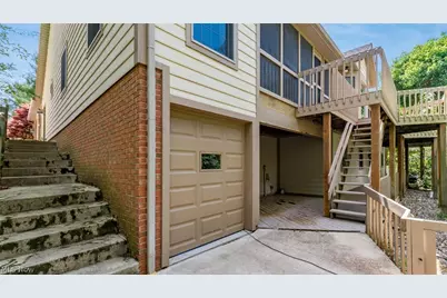2945 Ash Meadows Boulevard, Zanesville, OH 43701 - Photo 27