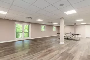 2945 Ash Meadows Blvd, Zanesville, OH 43701 - Photo 21