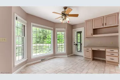 2945 Ash Meadows Boulevard, Zanesville, OH 43701 - Photo 11