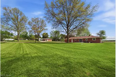 3295 Easton Street NE, Canton, OH 44721 - Photo 37