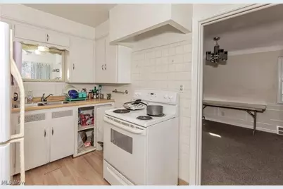 1460 S Belvoir Boulevard, South Euclid, OH 44121 - Photo 9