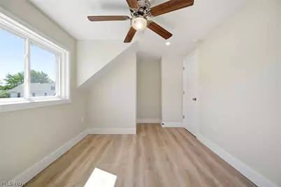 241 King Street, Fairport Harbor, OH 44077 - Photo 17