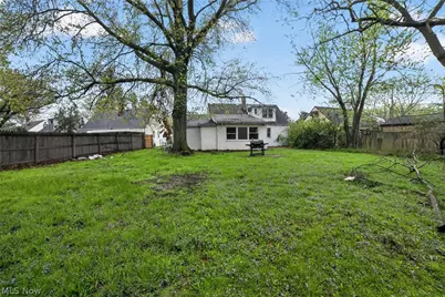 681 E 258th Street, Euclid, OH 44132 - Photo 25