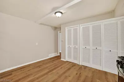 681 E 258th Street, Euclid, OH 44132 - Photo 7