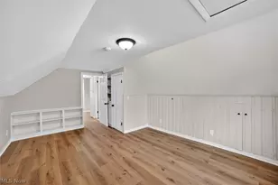 681 E 258th St, Euclid, OH 44132 - Photo 17