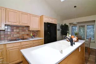 3835 Acorn Trail, Orange, OH 44022 - Photo 5