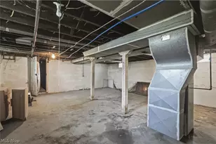 1111 East Ave, Akron, OH 44307 - Photo 31