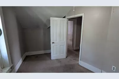 273 S Adams Street, Mansfield, OH 44902 - Photo 25