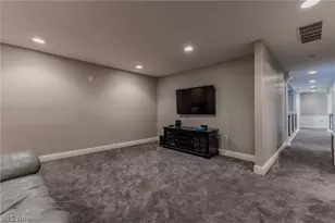 8315 Sanctuary Dr, Kirtland Hills, OH 44060 - Photo 25