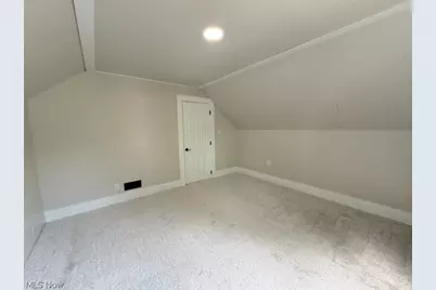 404 5th Street NW, New Philadelphia, OH 44663 - Photo 17