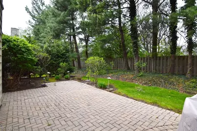 22 Waterford Lane, Beachwood, OH 44122 - Photo 37