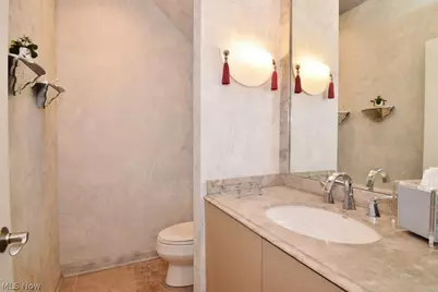 22 Waterford Lane, Beachwood, OH 44122 - Photo 7