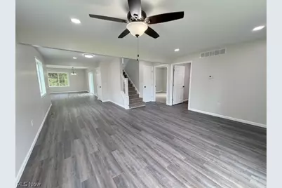 2193 E High Avenue, New Philadelphia, OH 44663 - Photo 5