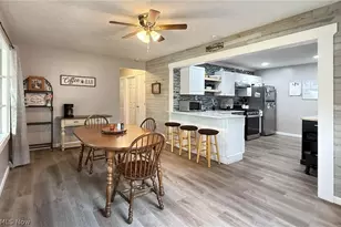 1214 Pennsylvania Ave, Lorain, OH 44052 - Photo 3