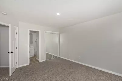 5690 Hartshire Drive, Willoughby, OH 44094 - Photo 33