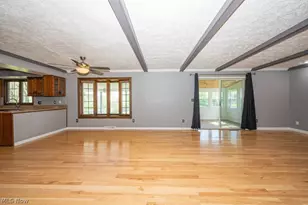 5841 Sharon Dr, Boardman, OH 44512 - Photo 3