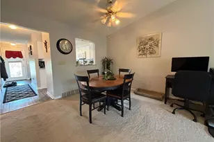4648 Oak Point Rd, Lorain, OH 44053 - Photo 7